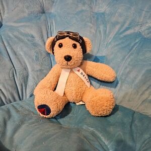 HTF "Widget" Delta Airlines Pilot Bear Plush‎ Stuffed Animal Airplane Travel